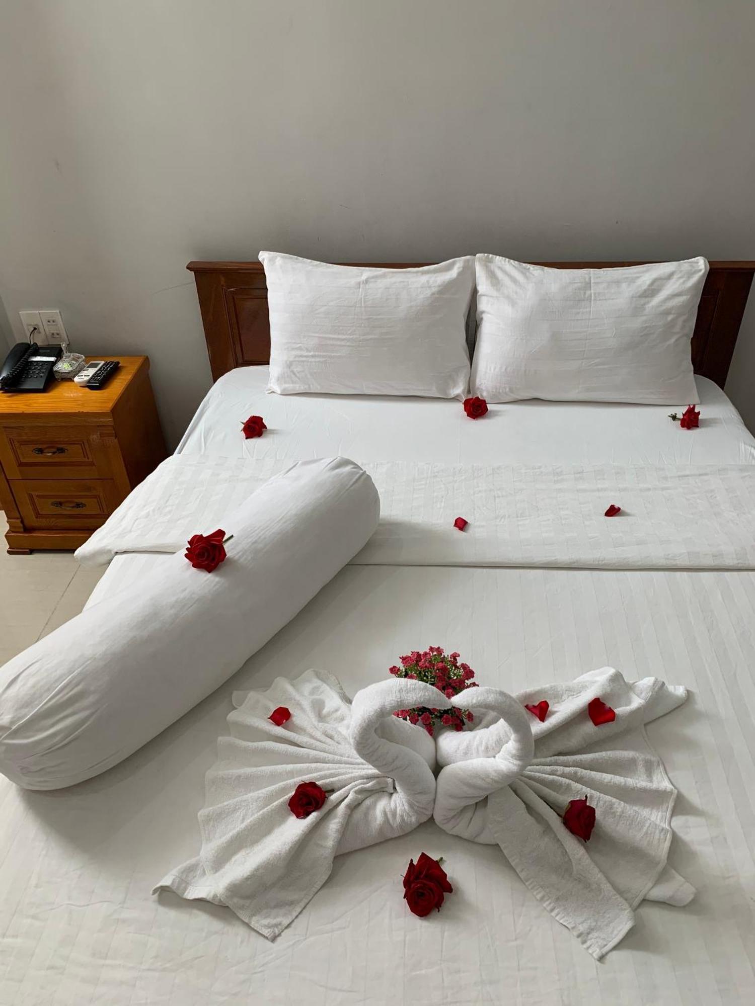 קאן טו Rich Hotel מראה חיצוני תמונה
