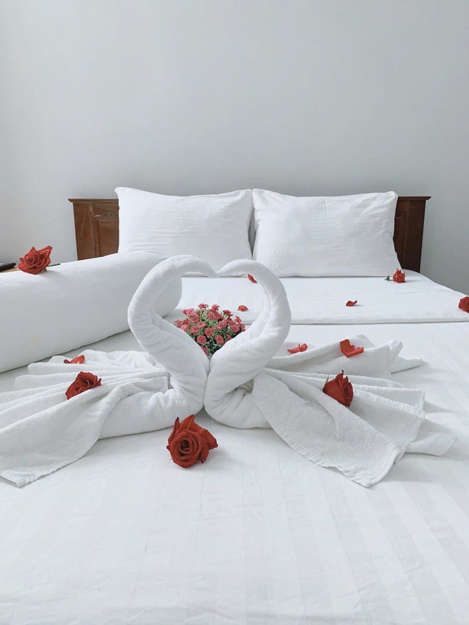 קאן טו Rich Hotel מראה חיצוני תמונה