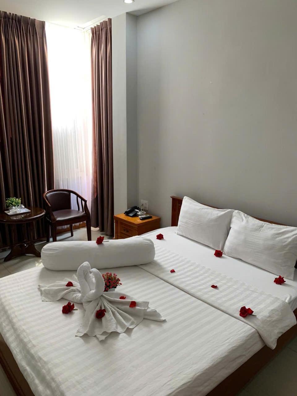 קאן טו Rich Hotel מראה חיצוני תמונה